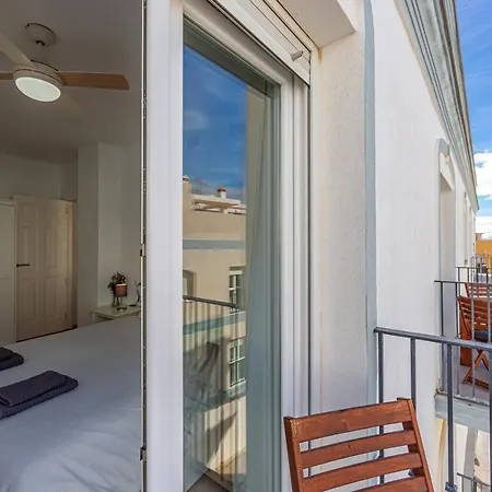 Ventura 2 - Centric & Pool - Simplytarifa *